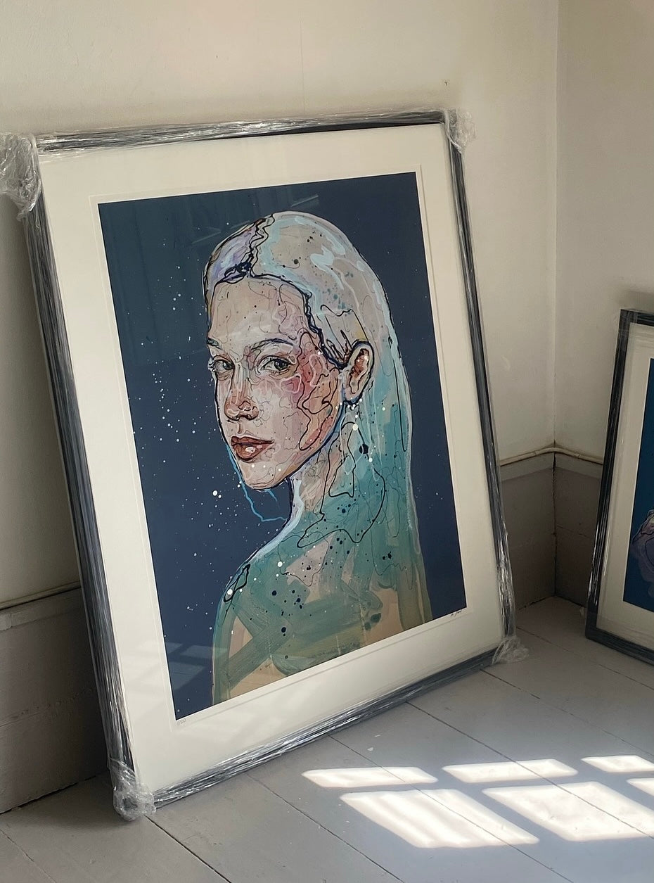 PRINT "Usikker er sikker"